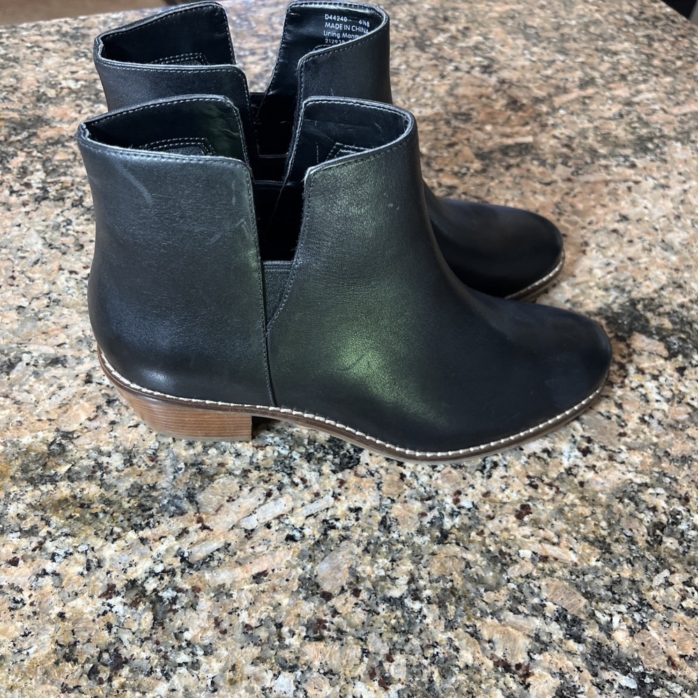 COLE HAAN Abbot Ankle Bootie Black Leather Boot D44240 (Size 6.5B)